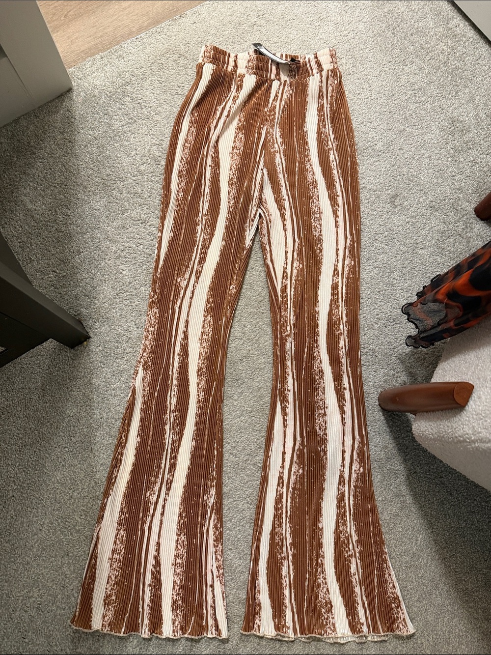 Nasty Gal Chocolate & Cream Mottled Plissé Flare Pants